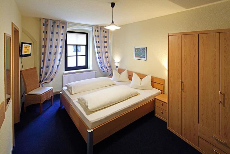 Hotel-Pension Zum Markt Torgau Quarto foto